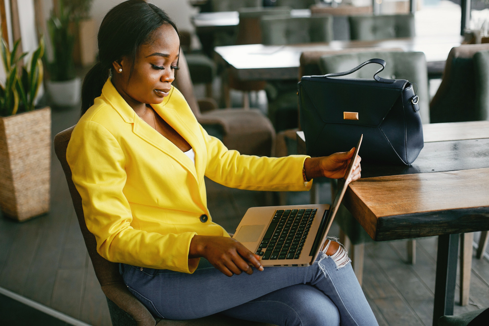 Comment la technologie contribue-t-elle au développement des entreprises ?